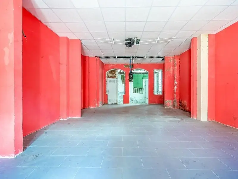 Local Comercial en León Centro 102m²