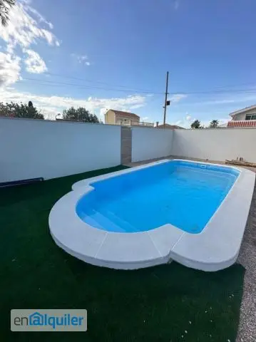Alquiler Cabañas Los Alcázares Playa Piscina Jardín