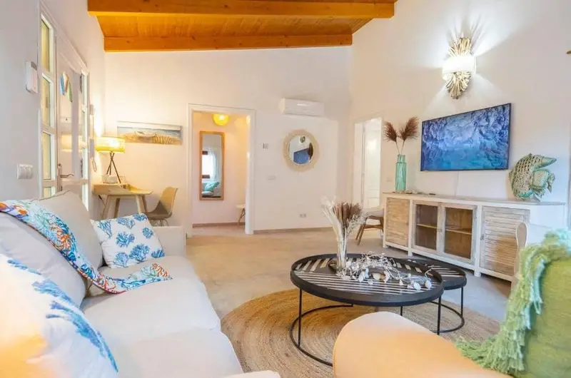 Chalet en Port Alc
údia con Piscina y Capacidad para 6 Personas