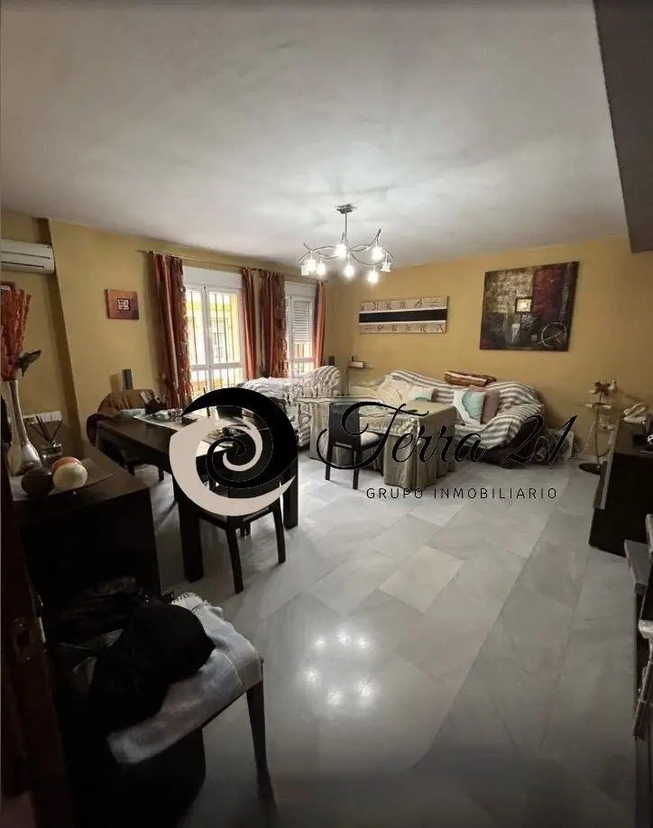 Venta Casa con Garaje en Armilla 190m2