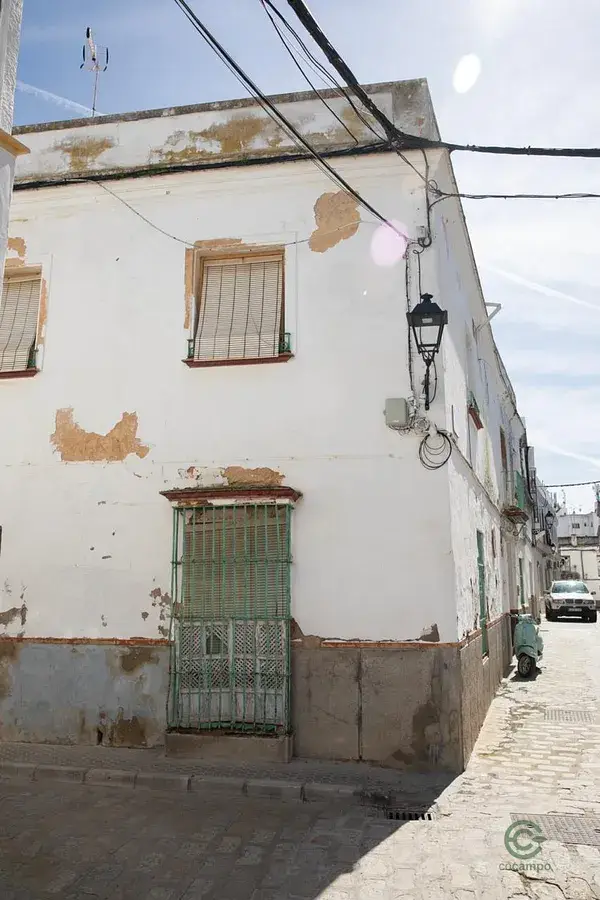 Casa para derribar en Utrera centro 140m2
