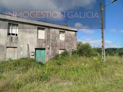 Casa de Campo en Cerceda La Coruna Rustica para Reformar