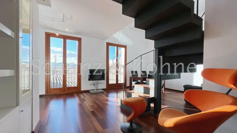Dúplex Moderno en Palma Centro, 2 Dormitorios, Balcón y Vistas