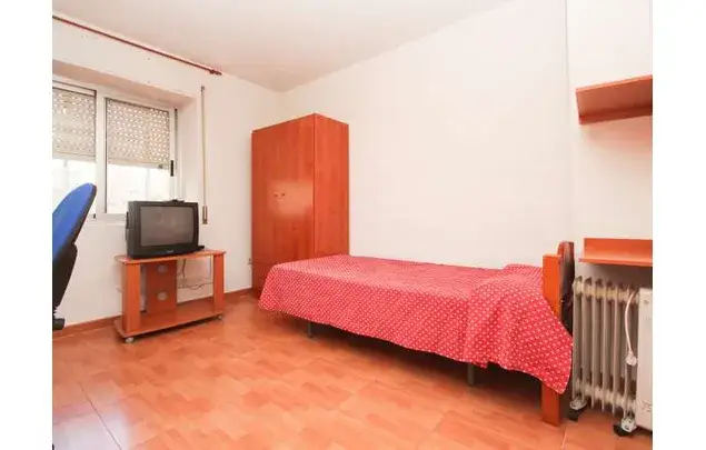Alquiler Apartamento 220m2 11 Habitaciones Granada