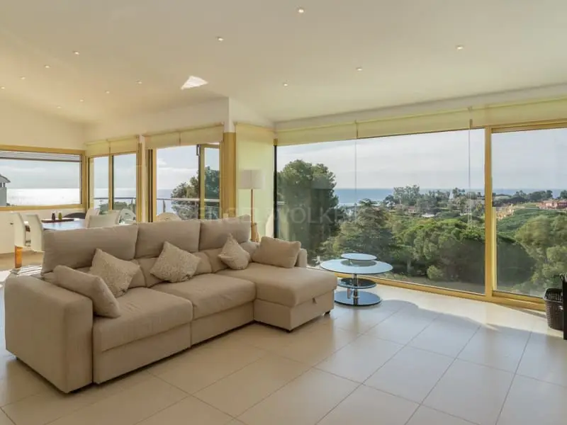 Chalet en Venta Blanes Girona Vistas al Mar Piscina Spa