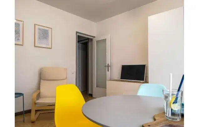 Rent a room of 90 m² in Barcelona