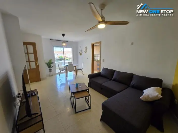 Apartamento en Garrucha 2 Dormitorios Piscina Vistas al Mar