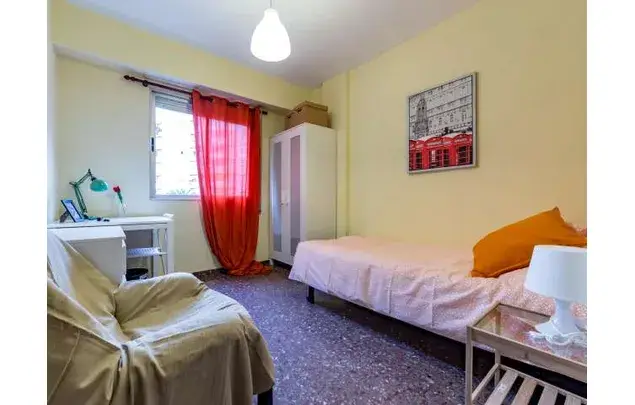 Apartamento 5 Dormitorios Algirós Estudiantes Valencia