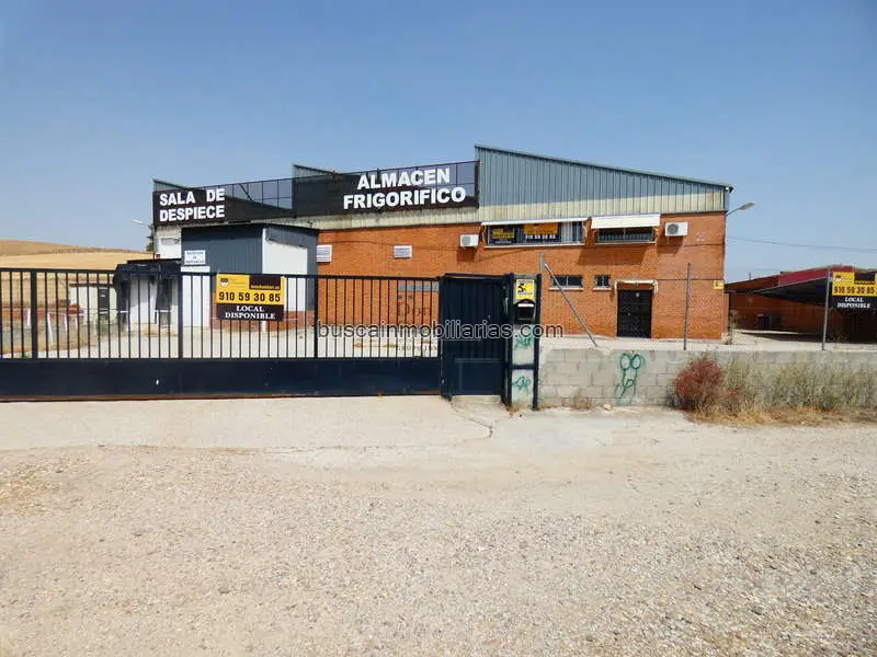 Nave Industrial 1500m2 Valmojado Logistica Alimentaria