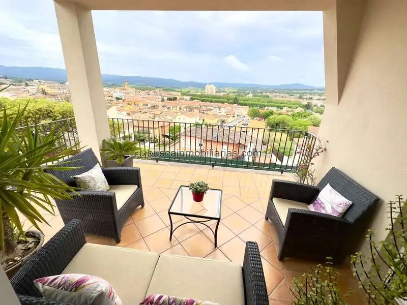 Chalet en Venta La Bisbal dEmporda Vistas Panoramicas Jardin Garaje
