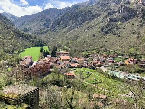 Terreno en Venta Asturias Pola de Somiedo 45000m2 Vistas Panoramicas