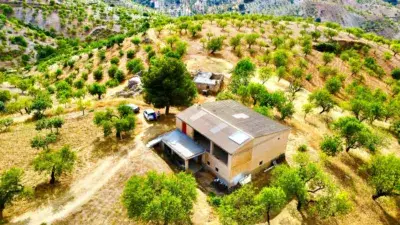 Cortijo en Venta en Cadiar Gran Oportunidad