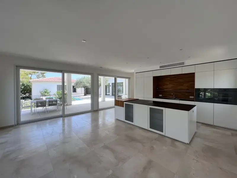 Chalet en Venta Sol de Mallorca Mallorca Villa Moderna 4 Dormitorios Piscina