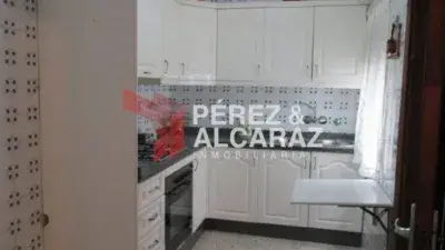 Piso en venta Calle Barbera 5 dormitorios