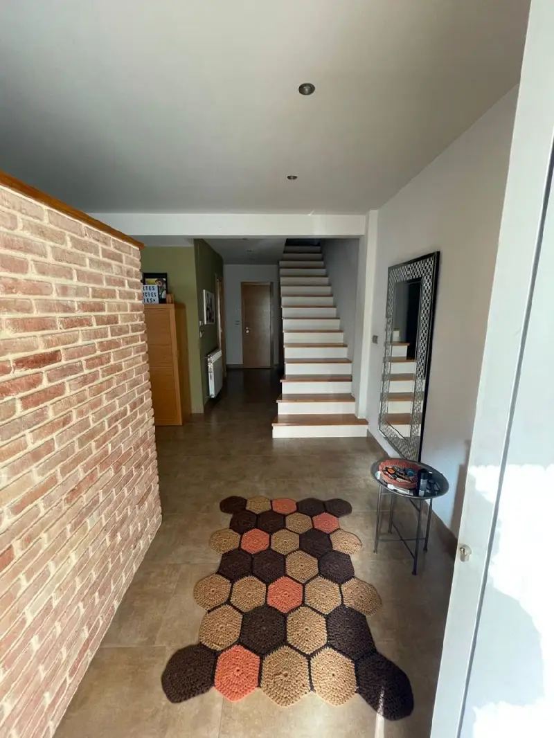 Casa con Terraza en El Perello 220m2 3 Niveles Cerca de la Playa