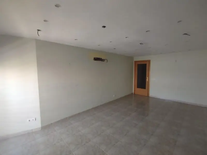 Piso 90m2 4 habitaciones 2 baños Tortosa
