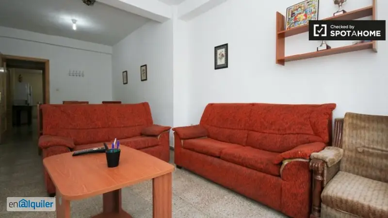 Habitacion Los Pajaritos Grana para mujeres estudiantes