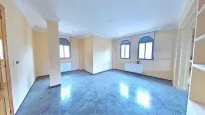 Chalet en Venta en Cogollos de la Vega Granada