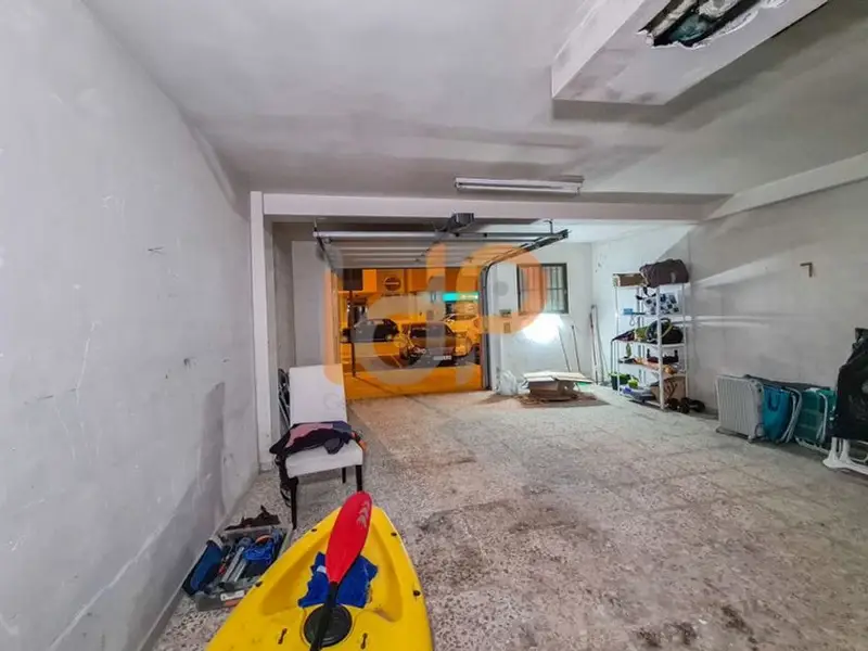 Local Comercial en Venta en Almería Capital Zona Zapillo