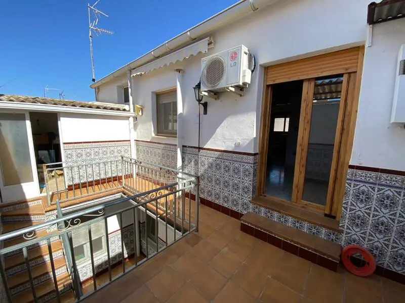 5 Cuarto Adosado en venta
Sax, Alicante