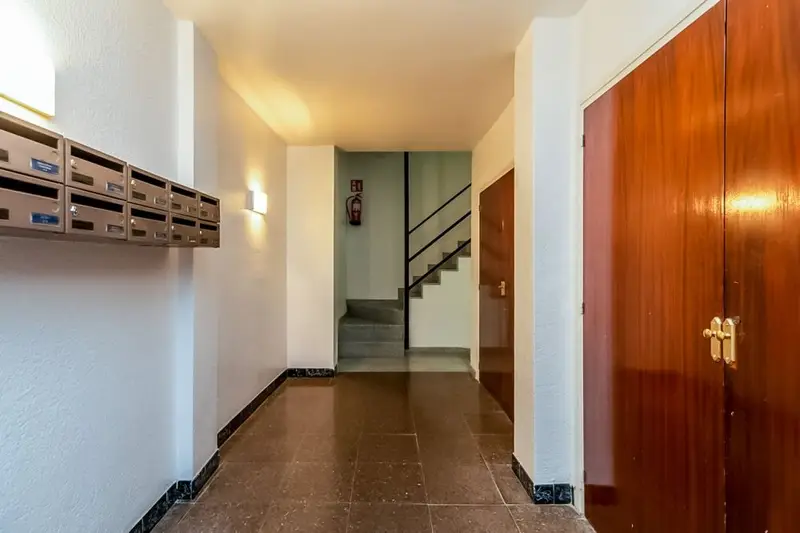 Local 275m2 Barcelona 3 Banos Plaza Pastrana