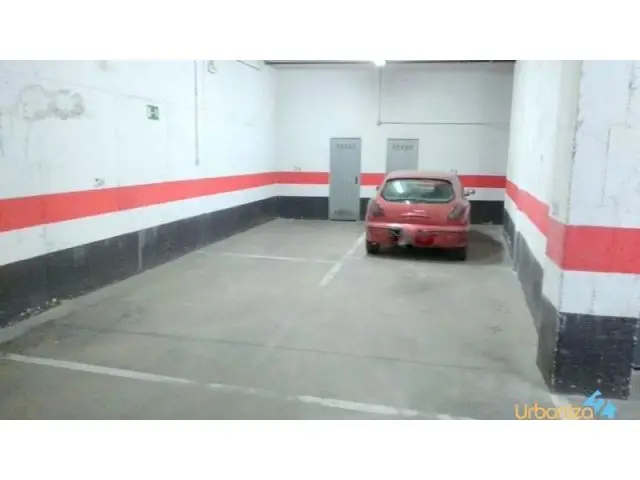 Plaza De Garaje Doble En Mari Auxiliadora Muy Amplia