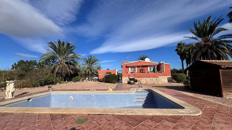 Villa de Campo en San Miguel de Salinas 3 Dormitorios