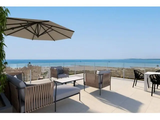 Atico en Venta en Residencial Cerrado Santa Pola