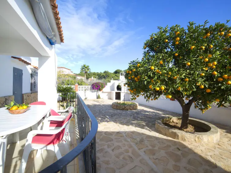 Casa-Villa de 4 Dormitorios alquiler Benissa, España