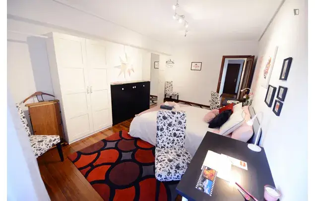 Alquiler Apartamento 3 Dormitorios Bilbao 110m2 Reformado