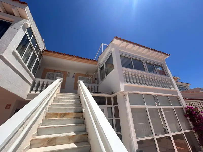 Dúplex con Piscina en Orihuela Costa Zeniamar