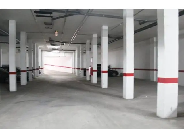 Plaza de Garaje en Cartaya 12m2 Puerta Automatizada