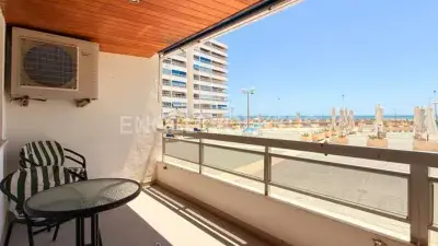 Apartamento en Racó de Bellver con Terraza y Vistas al Mar