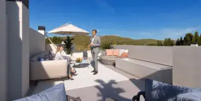 Casa Adosada Lujosa en Málaga 3 Habitaciones 4 Baños