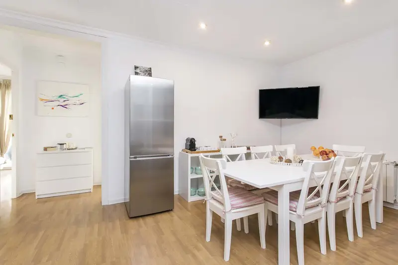 Piso en Alquiler Eixample Derecho Barcelona 6 Habitaciones