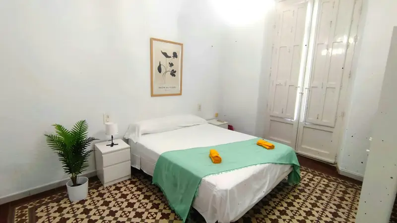 Alquiler Habitacion Almería Centro 5 Dormitorios 2 Baños