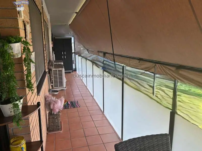 Piso en Venta en Rubí 100m² 3 Habitaciones 2 Baños Garaje Trastero