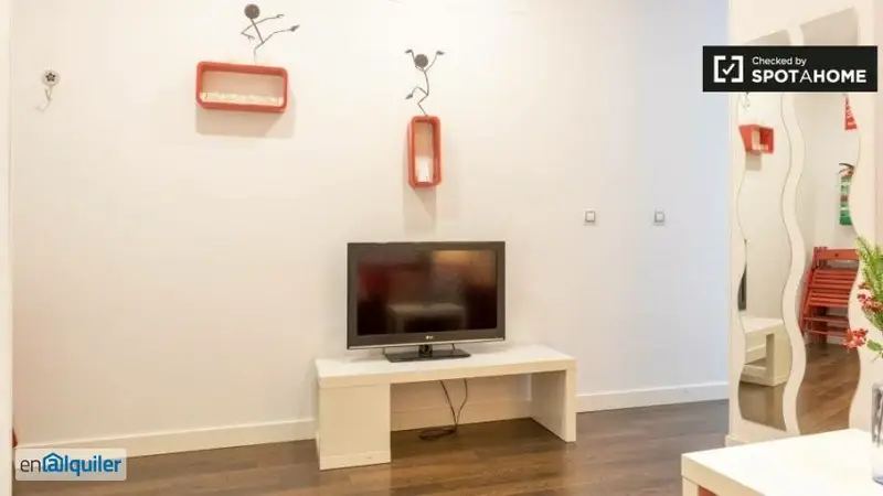 Apartamento 2 Dormitorios Alquiler Madrid Calle Campomanes