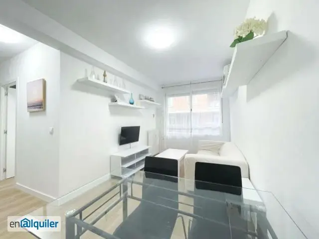 Piso en Cuatro Caminos Madrid 70m2 2 dormitorios Amueblado