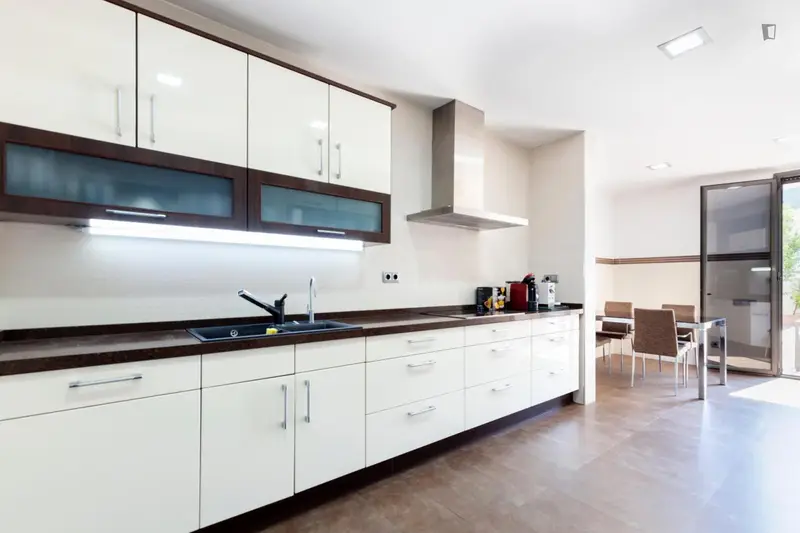Habitación doble, con balcón privado, con mucho sol, n 4