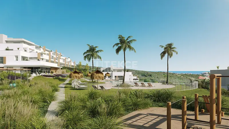 Apartamentos con Vistas Panorámicas junto al Golf en Casares Málaga