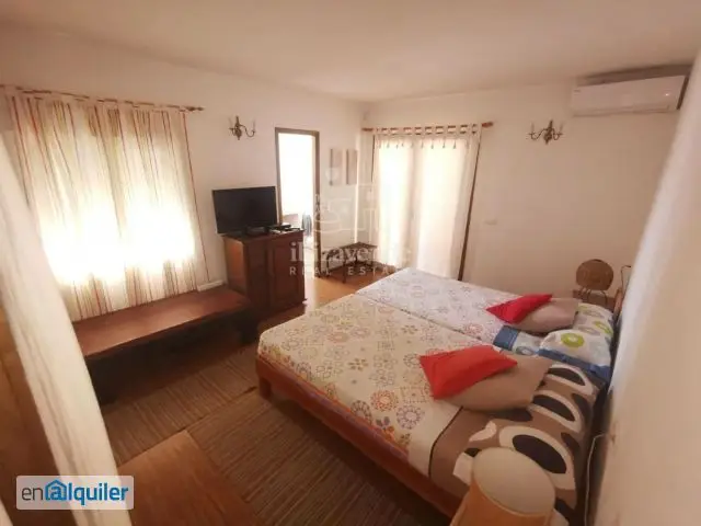 Alquiler Apartamento Sant Antoni de Portmany: 1 Dormitorio, Parking, Terraza