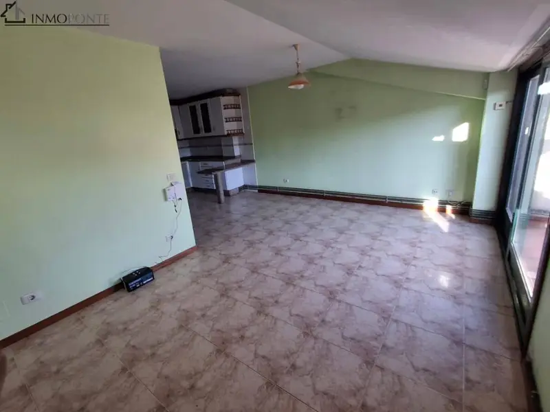 Apartamento en venta en Cangas Pontevedra 2 dormitorios 2 banos terraza