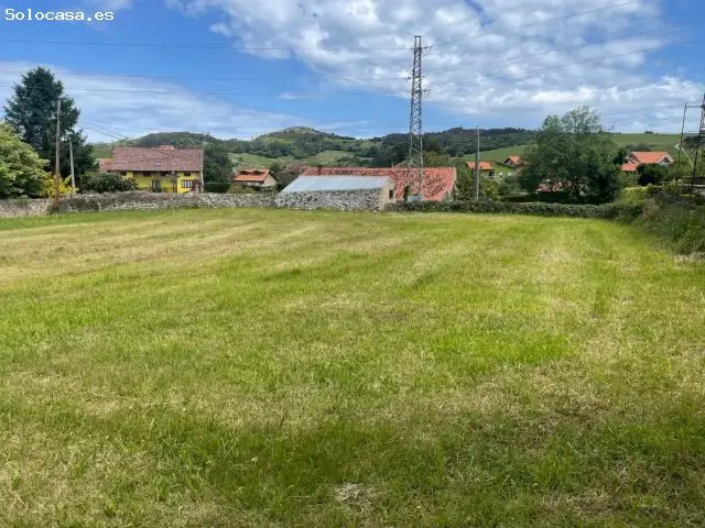 Terreno Urbano en Oreña 1354m2 Cerca de Playas