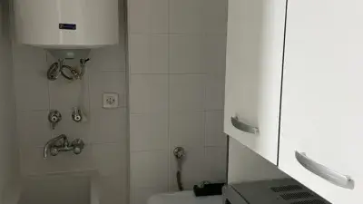 Piso Reformado 80m2 en Loma Verde Granada