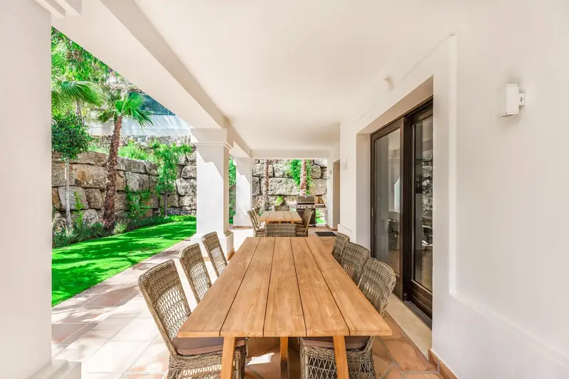 Alquiler Chalet 5 Dormitorios Nueva Andalucía Marbella