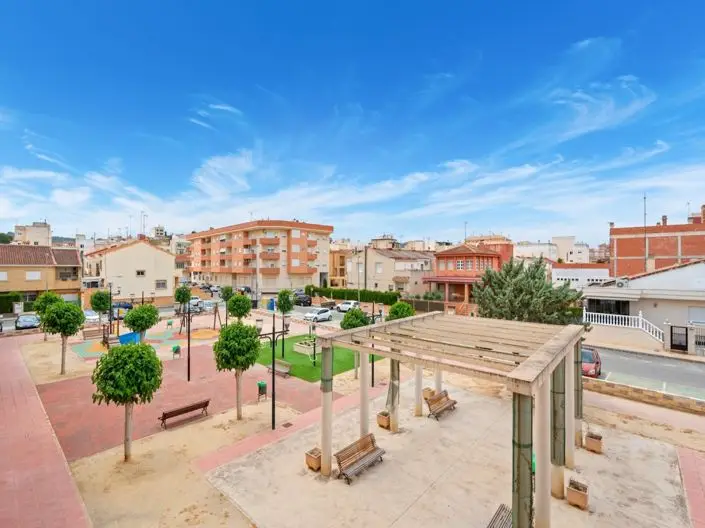 Apartamento 3 Dormitorios en Bigastro Venta