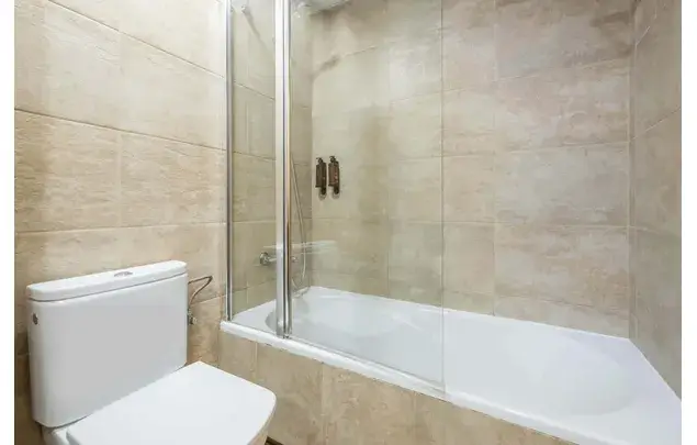 Apartamento 5 Dormitorios 80m2 Barcelona Alquiler Larga Temporada