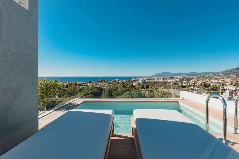 Chalet en Venta en Rio Real Marbella