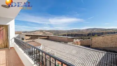 Piso en Venta en Alhama de Granada